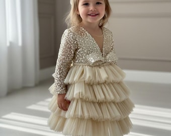 Luxe tule bloemenmeisjesjurk met lovertjes: crème en gouden jurk, verjaardagstutu-jurk voor meisjes, elegante kinderfeestjurk, handgemaakte prinses