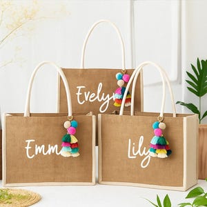 Bridesmaid Tote Gift Bag, Bridesmaid Gift Burlap Bag, Beach Tote Bag, Bridesmaid Proposal Gift, Jute Bag, Wedding Gift Bag, Thank You Bag