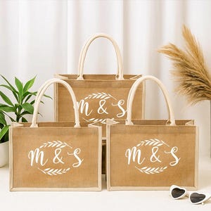 Burlap Tote Bag, Beach Bag, Girls Trip Gift, Bridesmaid Beach Bag, Beach Bag with Name, Birthday Party Bags, Tote Bags, Bachelorette Bags
