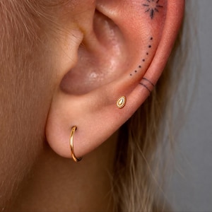 Titanium • Teardrop Stud • Flat Back Threadless  • Handmade 20G/18G/16G Push Pin Earring • Gold Silver • Helix Tragus Conch Nose Piercing