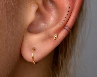 Titanium • Teardrop Stud • Flat Back Threadless  • Handmade 20G/18G/16G Push Pin Earring • Gold Silver • Helix Tragus Conch Nose Piercing