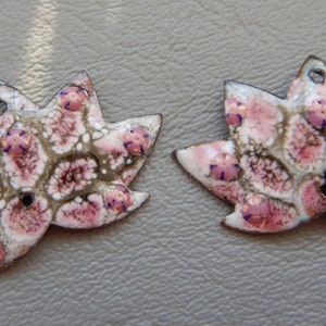 Enamel Jewelry Findings Lotus Blossoms Two Hole Version  2022 F-331