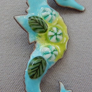 Large Seahorse Lapel Pin