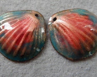 Enamel Jewelry Findings: Clam Shell Pair 2018 F-420