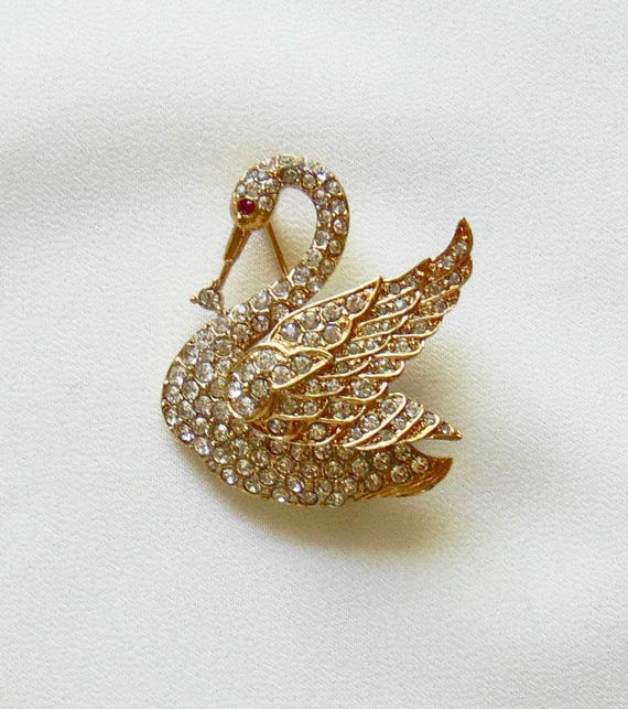 Vintage Attwood & Sawyer Swan Brooch: 22K Gold Plated - Swarovski Crystals