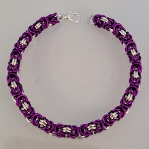 Handmade Byzantine Chainmaille Bracelet (Primary color dominant)