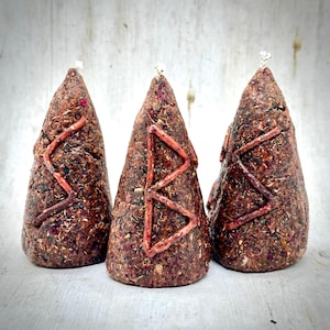 Vela de cera de abeja Berkana Sowilo con runa de poder femenino / Ritual de belleza y magnetismo para brujería