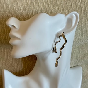 Sculptural Drop Earrings Gold or Silver Abstract Wavy Statement Earrings Modern Artistic Dangles