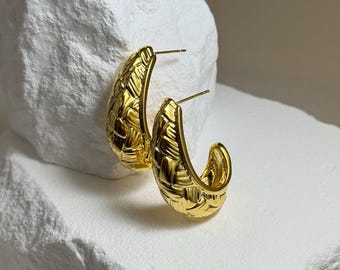 18K Gold Plated Chunky Textured Hoop Earrings Vintage Inspired Statement Hoops