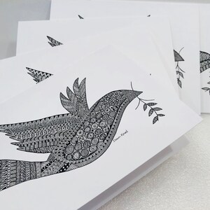 DOVE Notitiekaarten 5 unieke verschillende ontwerpen Blanco binnenkant Peace On Earth Send a Feel Good handgeschreven notitie van originele kunst van Dawn Kowal