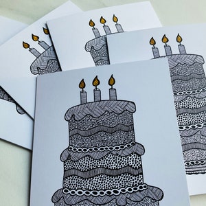 Articoli di cancelleria celebrativi * Design per torte di compleanno e anniversario * Qualsiasi occasione di celebrazione * Invia amore e congratulazioni con questa divertente carta