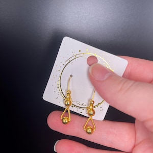 Triangle Earrings in Gold