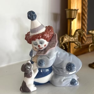 Vintage Lladro Pierrot with Puppy Figurine #5278: Handcrafted Porcelain Spain