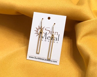 Skinny girl gold stainless steel earrings (Style #370N)