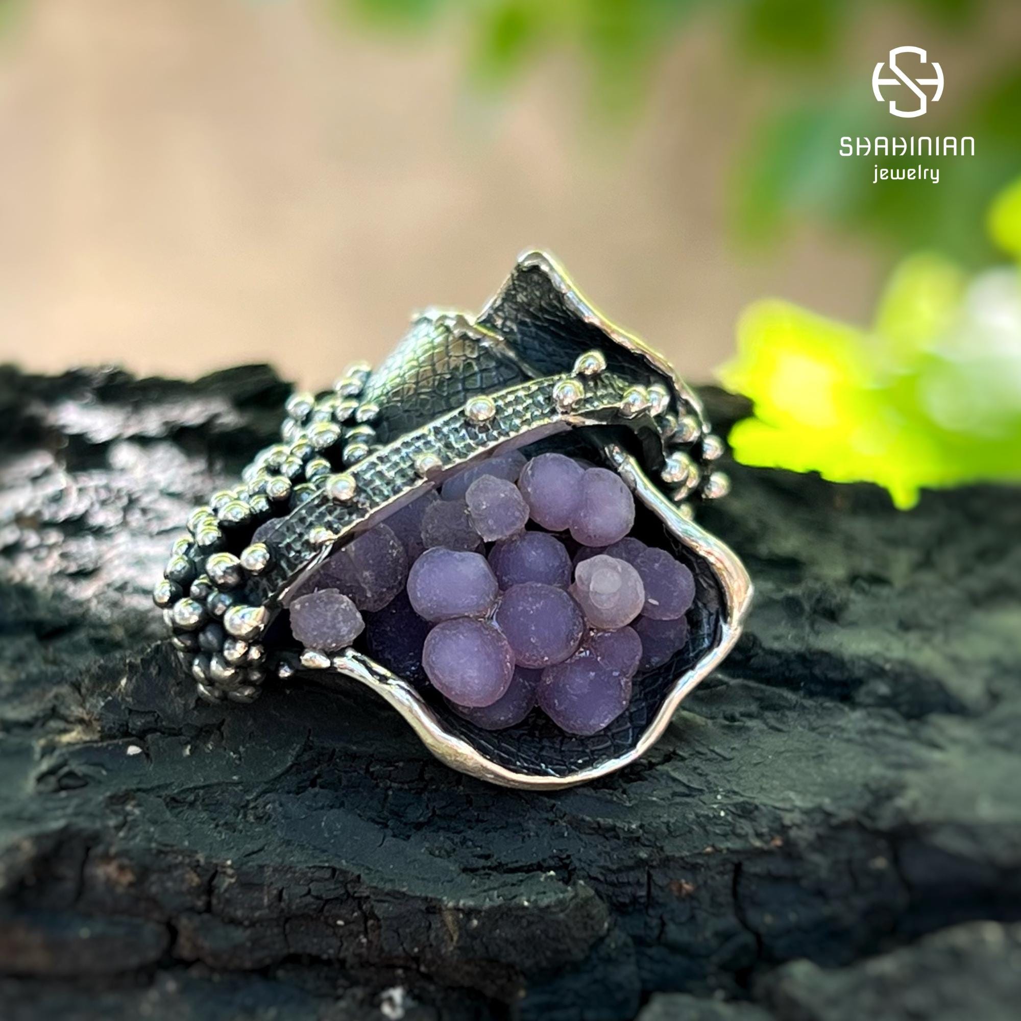 パープルグレープアゲートリング、スターリングシルバー、アルメニアで