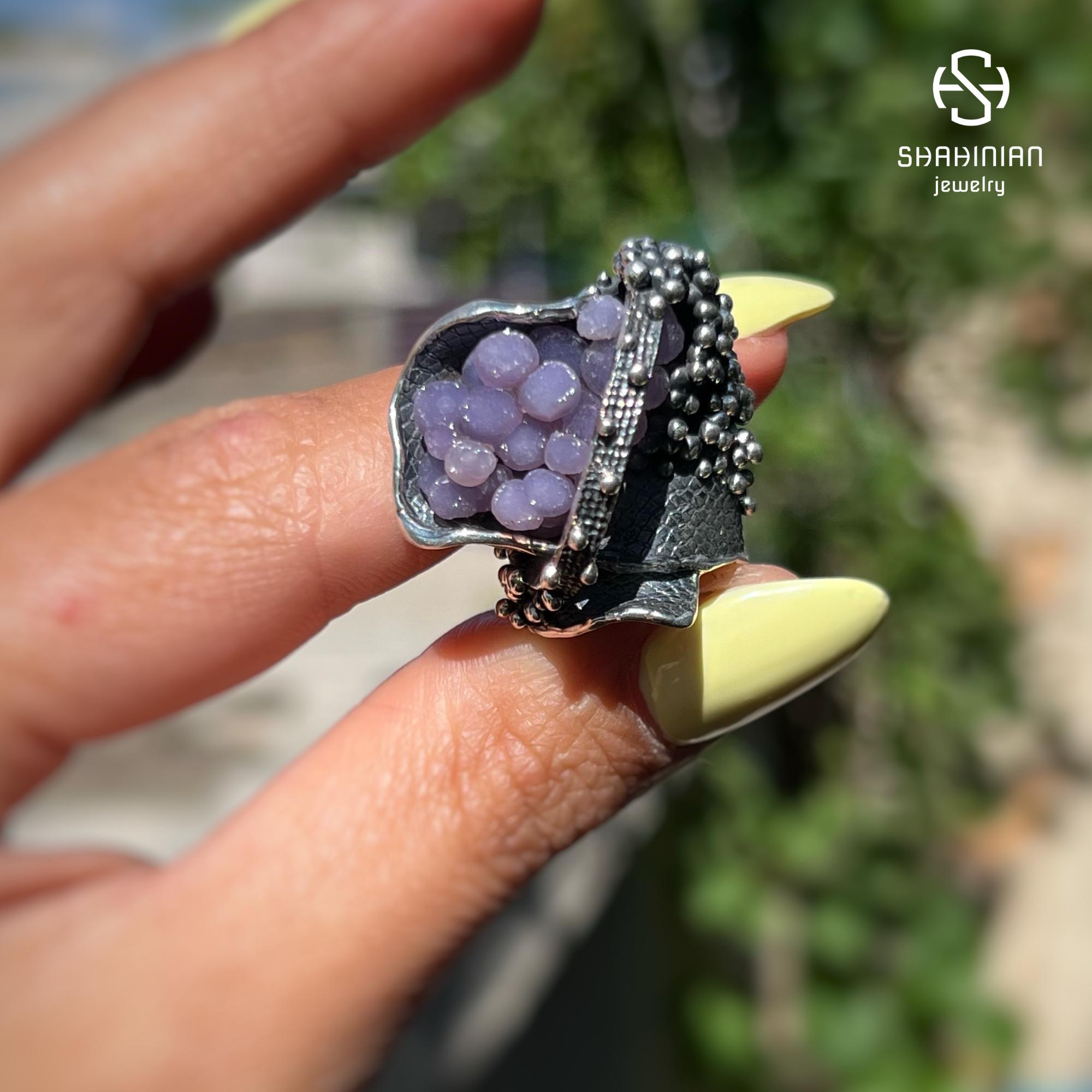 パープルグレープアゲートリング、スターリングシルバー、アルメニアで
