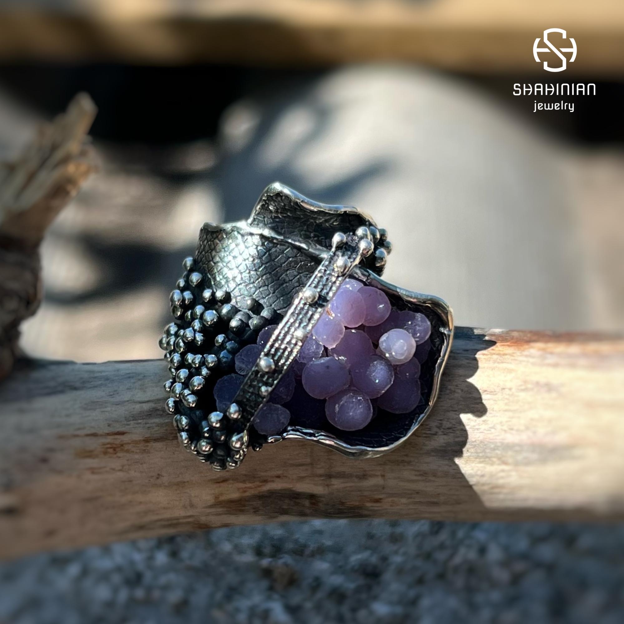 パープルグレープアゲートリング、スターリングシルバー、アルメニアで