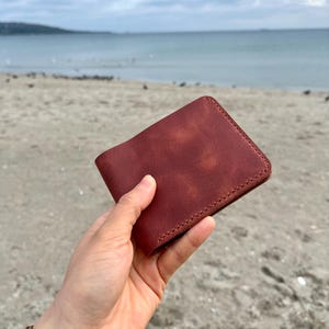 Handgefertigte Lederbrieftasche, Personalisierte Bargeld- und Kartenbrieftasche, Herrengeschenkbrieftasche, Schlanke Lederbrieftasche