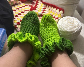 Crochet Ruffle Footies | Briliciousstitches