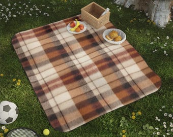 Waterproof Picnic Blanket Outdoor Mat Camping Gear Travel Essential Beach Accessory Park Outing Family Activity Stadium Seating Portable