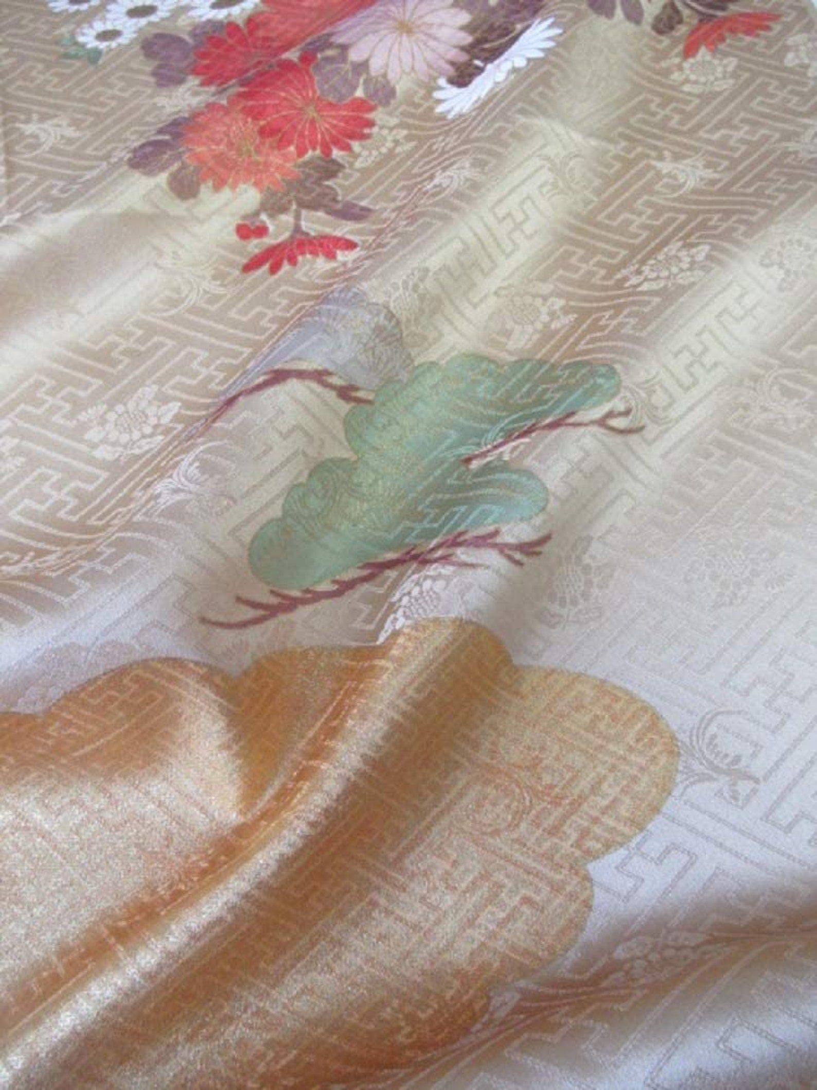 Japanese Pure Silk Cloth From Kyoto Beige Floral Pattern Etsy