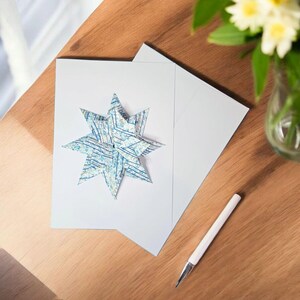 Carte de voeux toutes occasions avec enveloppe, étoile en origami faite main, papier chiyogami japonais yuzen washi, couleurs et motifs assortis, blanc 5 x 7 po