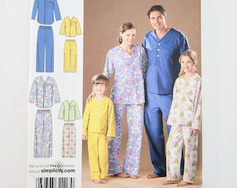 Uncut Simplicity 2823 Unisex Childs, Teens' And Adults' Top And Pants, Easy To Sew, Sizes XS - L And XS - XL, Sewing Pattern For Family