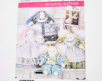 Uncut Simplicity 2595, 17 Inch Bunny And Clothes, Dress With Skirt Ruffle Jumpsuit And Wings, Faith Van Zanten Pattern, Sewing Pattern