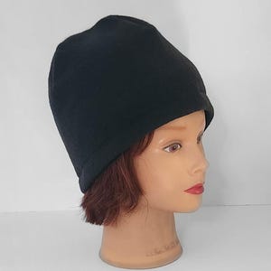 Schwarze Klassische Fleece Beanie Mütze, Geschenk für Sie, Geschenk für Ihn, Geschenk für Männer, Geschenk für Frauen, Handgemachtes Geschenk, Laufen Hike Hut, Geschenk für Papa