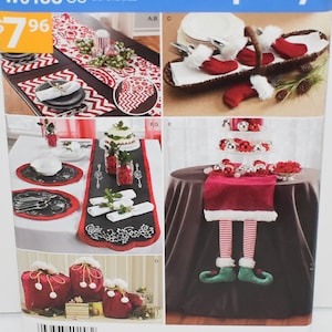 Uncut Simplicity 8032, W0158 Holiday And Christmas Decor, Entertaining Accessories, Table Runner, Placemat, Mini Stockings, Sewing Pattern