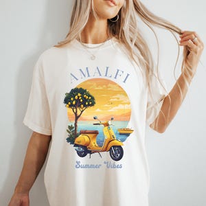 【イタリアの休日】D&G Vespaプリント コットン Tシャツ T-shirt Amore Vespa | Vintage Vespa, Italian Vespa, Italian
