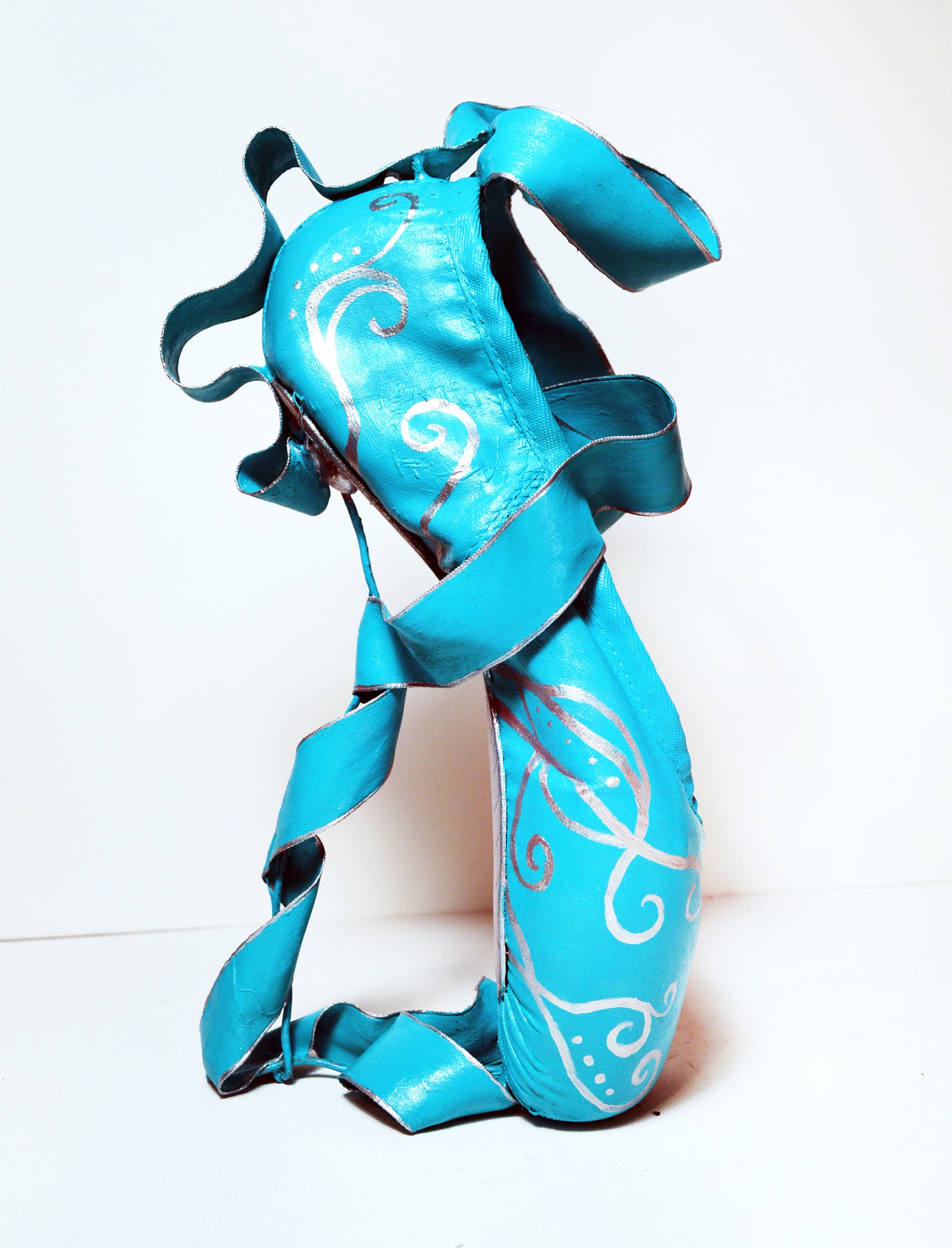 Sculpted Feather Flex Pointe Shoe main image 1