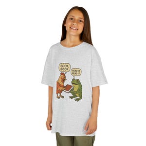 T-shirt enfant, t-shirt poulet et grenouille, t-shirt de lecture animal drôle, cadeau littérature pour enfants, vêtements de rentrée