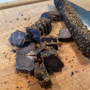 Biltong - Keto South African Snack - Beef Jerky Alternative - Made by South African - No Carbs, No Preservatives, No Sugar - Protein Snack