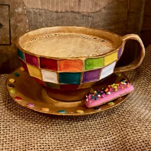 Escultura de taza de café, objeto artístico de cartón, arte 3D, arte en papel