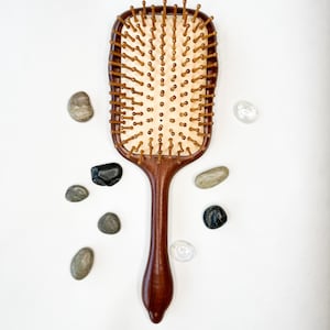 Premium Rosewood Hairbrush