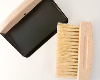 Magnetic Broom & Dustpan Set with Natural Bristles