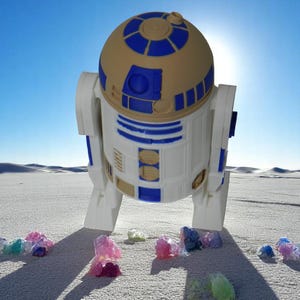 r2d2 starwars collectable toy head removes for storage