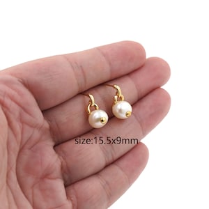 18K Gold Filled Pearl Stud Earrings,Dainty Earrings,Minimalist Earrings,Gold Hoop Earrings,Huggie Earrings