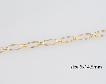Pode incluir: Corrente de ouro com elos retangulares. A corrente tem 6 mm de largura e 14,5 mm de comprimento. size:6x14.5mm