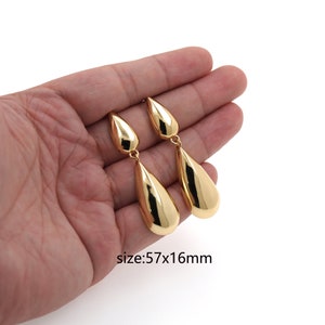 18K Gold Filled Teardrop Pendant Stud Earrings,Minimalist Earrings,Everyday Earrings,Dainty Eearrings