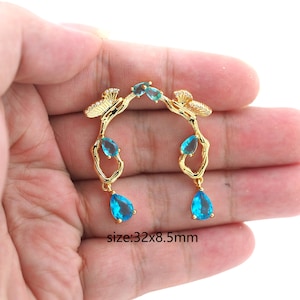 18K Gold Filled Butterfly Hoop Earrings,Dainty Insect Earrings,Minimalist Earrings,Gold Hoop Earrings,Huggie Earrings