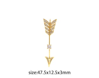 May include: Gold arrow earring with clear cubic zirconia stones. The arrow is 47.5 mm long, 12.5 mm wide, and 3 mm thick. size:47.5x12.5x3mm