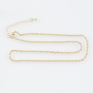 18K Gold Filled Oval Kettenhalskette, Büroklammer Halskette, Minimalistische Halskette, Verstellbare Halskette, Geschenk für Sie