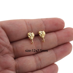 18K Gold Filled Heart Stud Earrings,Dainty Earrings,Minimalist Earrings,Gold Hoop Earrings