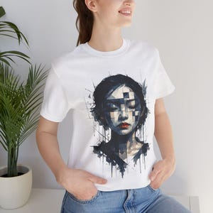 Modern Abstract Geisha T-Shirt Artistic Portrait Streetwear Tee Unique Japanese-Inspired Art Shirt