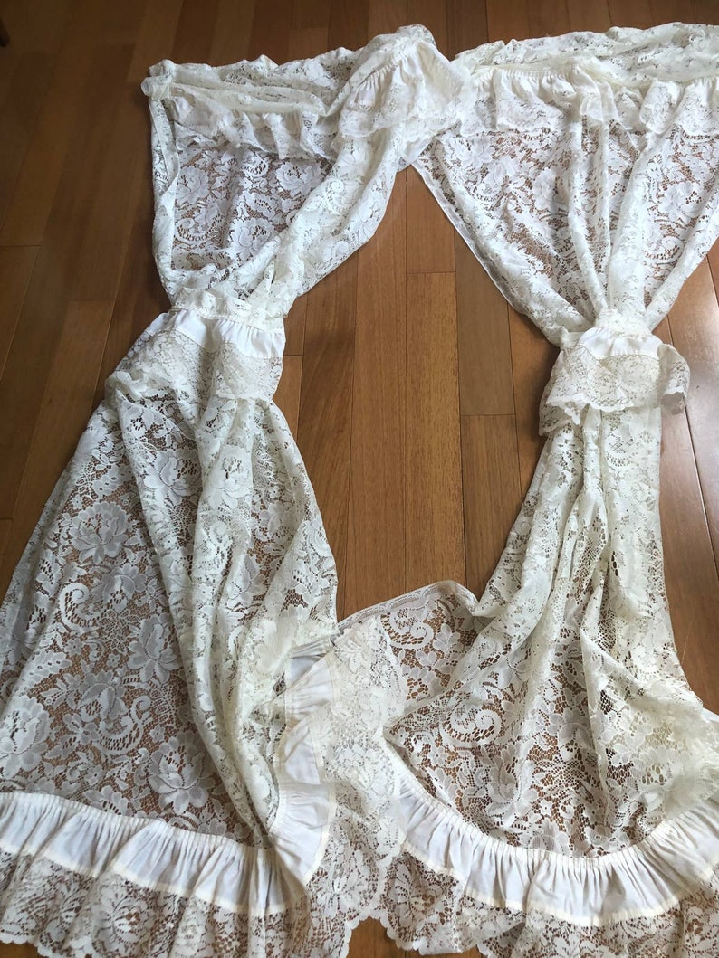 Vintage Lace Shower Curtain Cottage Victorian Style 74 X 74 Etsy