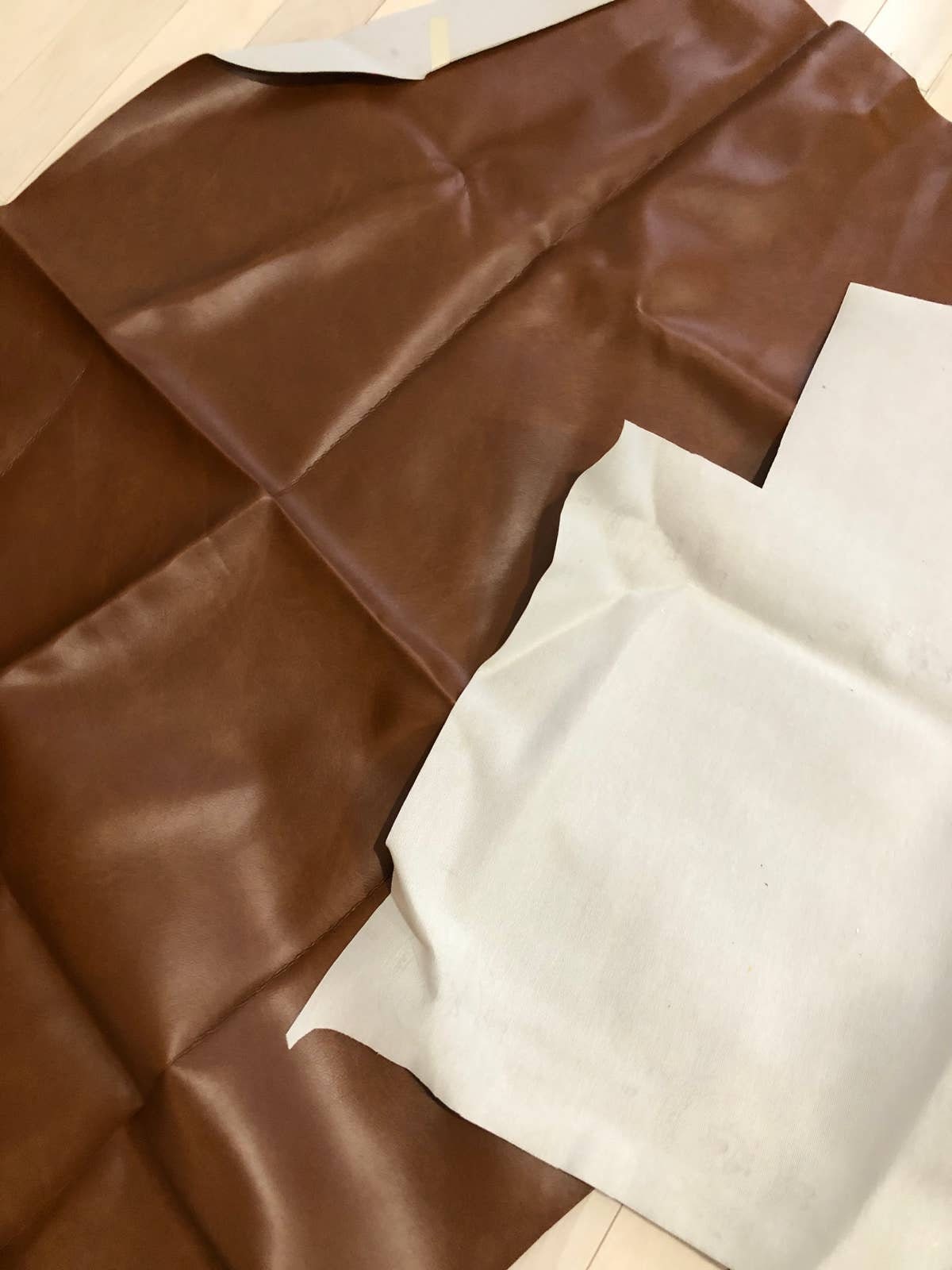 Brown Two Way Stretch Apparel Pleather, Chocolate Matte Faux Leather by  Yard, Mocha Spandex Vinyl Fabric Medium Weight. Soft Touh 