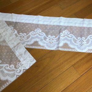 Vintage Lace Window Valance 58&quot; wide x 12&quot; high white