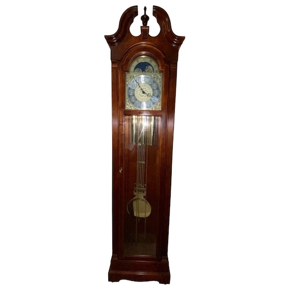 Reloj howard miller de pie hotsell